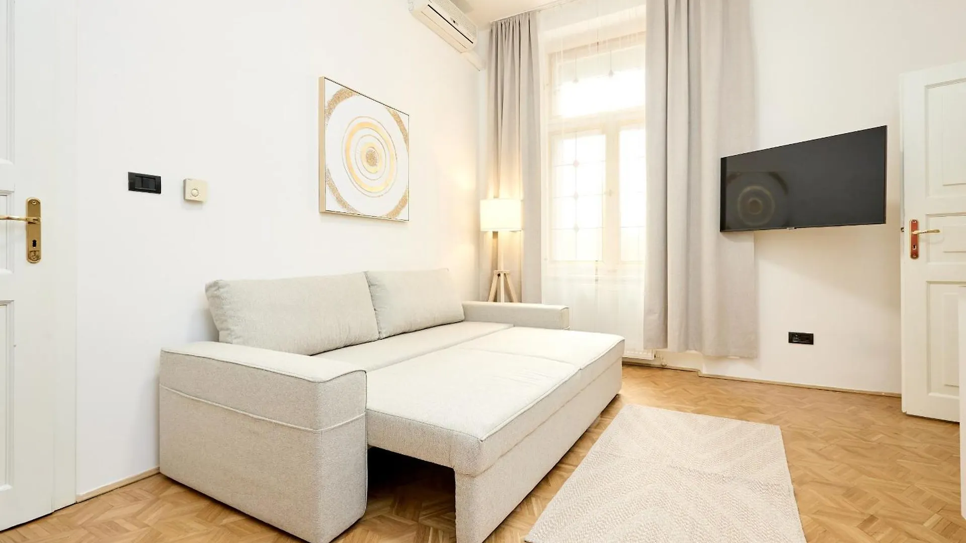 Alma Apartments Prague